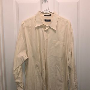 Nautica pale yellow men’s dress shirt